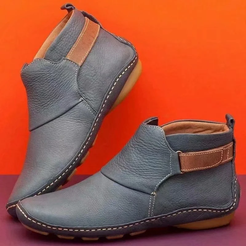 Damen Knöchelhohe Schlupf-Boots aus softem Lederimitat mit verstellbarem Klettriemen und handgenähter Mokassinnaht Drune