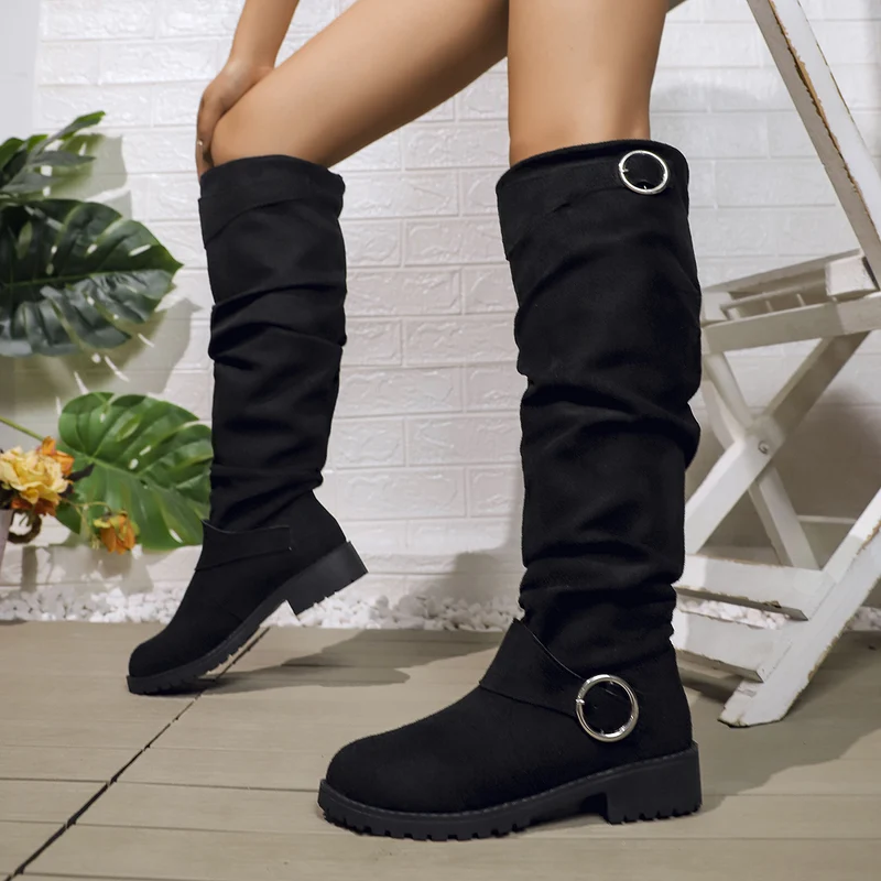 Damen kniehohe Slouch-Stiefel aus Wildlederoptik mit dekorativer Schnalle und rutschfester Profilsohle Drune