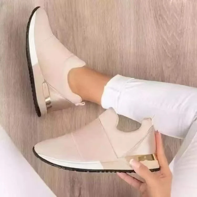 Damen Keil-Sneaker mit elastischem Schlupfdesign und metallischer Fersenkappe Drune