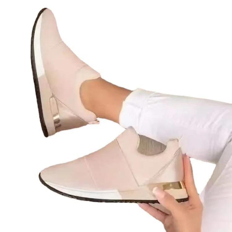 Damen Keil-Sneaker mit elastischem Schlupfdesign und metallischer Fersenkappe Drune