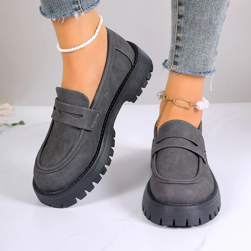 Damen Grobsohlen-Loafer in Veloursoptik mit Komfortfußbett Drune