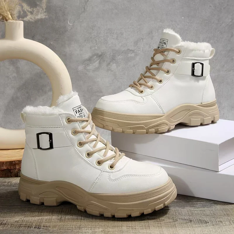 Damen Gefütterte Plateau-Ankleboots mit grober Lug-Sohle, Schnürung und Zier-Schnalle Drune