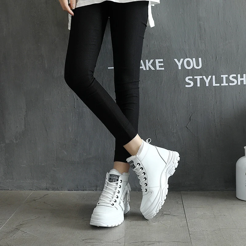 Damen Gefütterte High‑Top Winterboots mit Teddyfutter, robuster Lug‑Sohle und Schnürung Drune