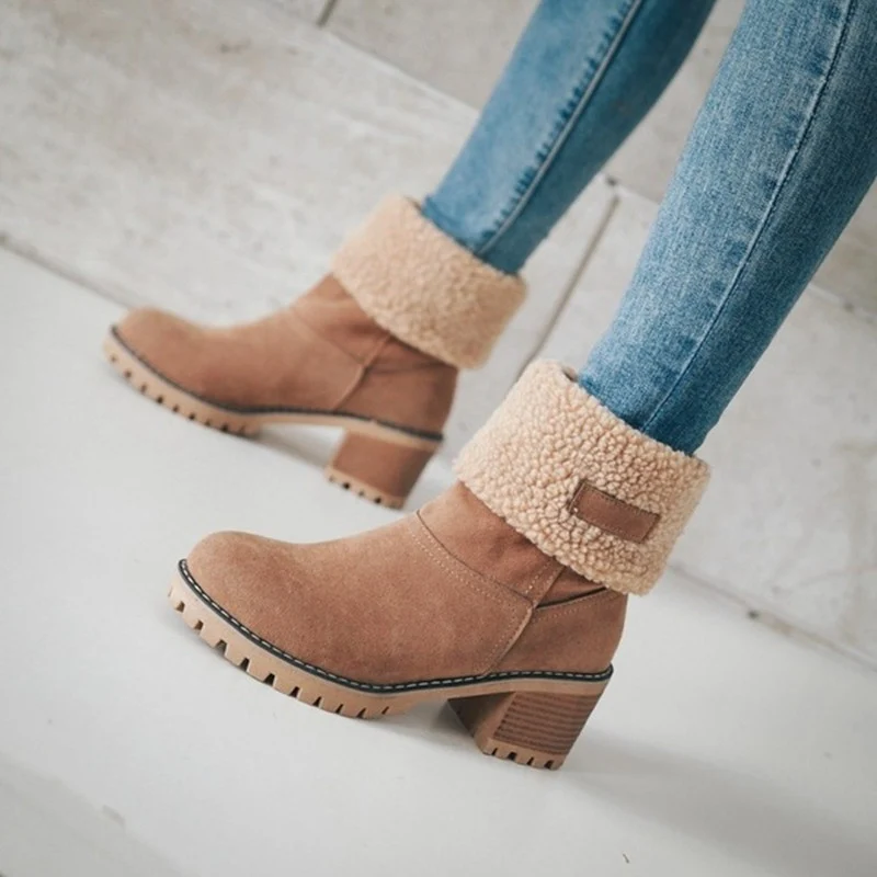 Damen Gefütterte Ankleboots aus Veloursimitat mit Umschlag‑Sherpa, Blockabsatz und profilierter Lug‑Sohle Drune