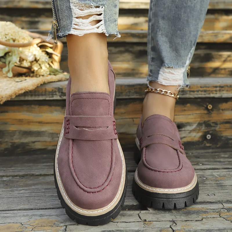 Damen Chunky-Lug-Loafer mit Penny-Riemen und profilierter Gummisohle Drune