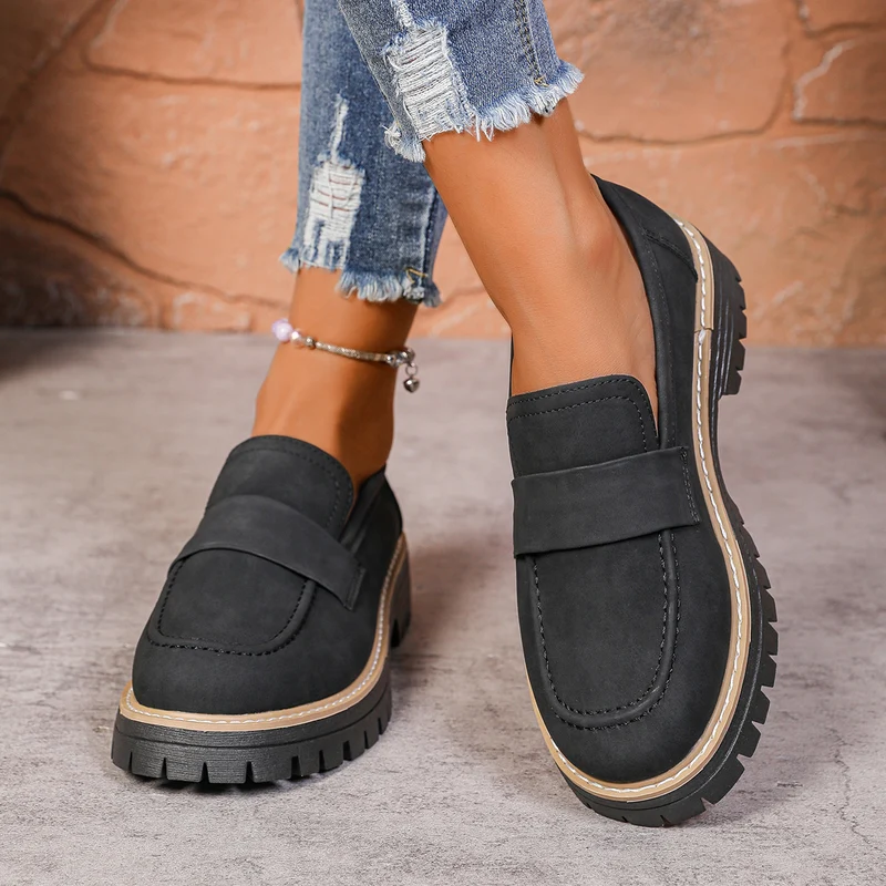 Damen Chunky Loafer mit profilierter Lug-Sohle und Velours‑Optik Drune