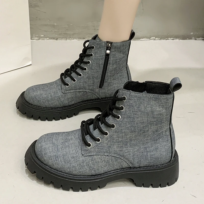 Damen Chunky Combat-Ankleboots aus Denimoptik mit robust profilierter Sohle und seitlichem Reißverschluss Drune