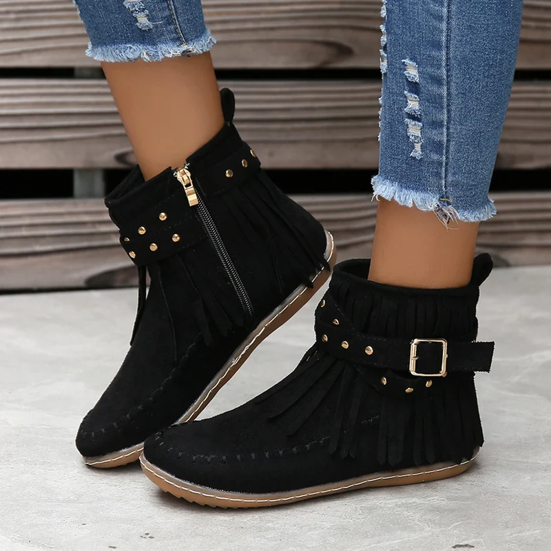 Damen Boho-Fransen-Ankleboots im Mokassinstil mit Nietenbesatz und Zierschnalle Drune