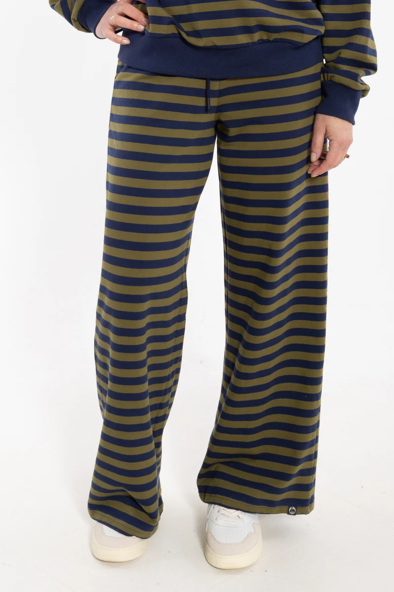 ESS - Danegrain Sweat Pants Dark Navy/Olive