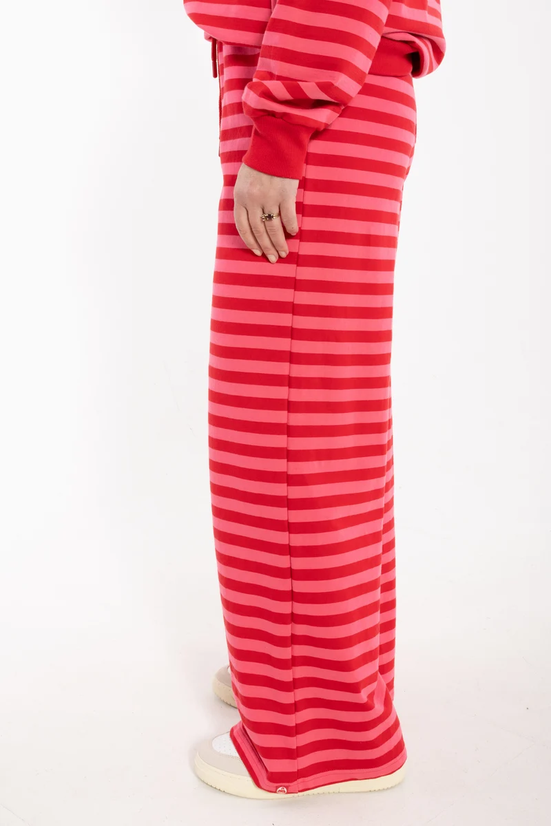 ESS - Danegrain Sweat Pants Spicy Pink/Dark Red