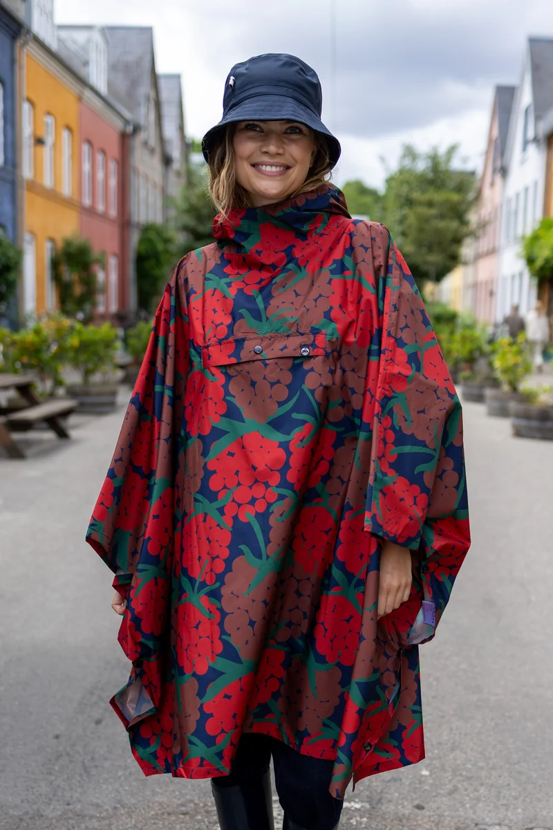 Danepackit Rainponcho Dk Red MAXIBERRY