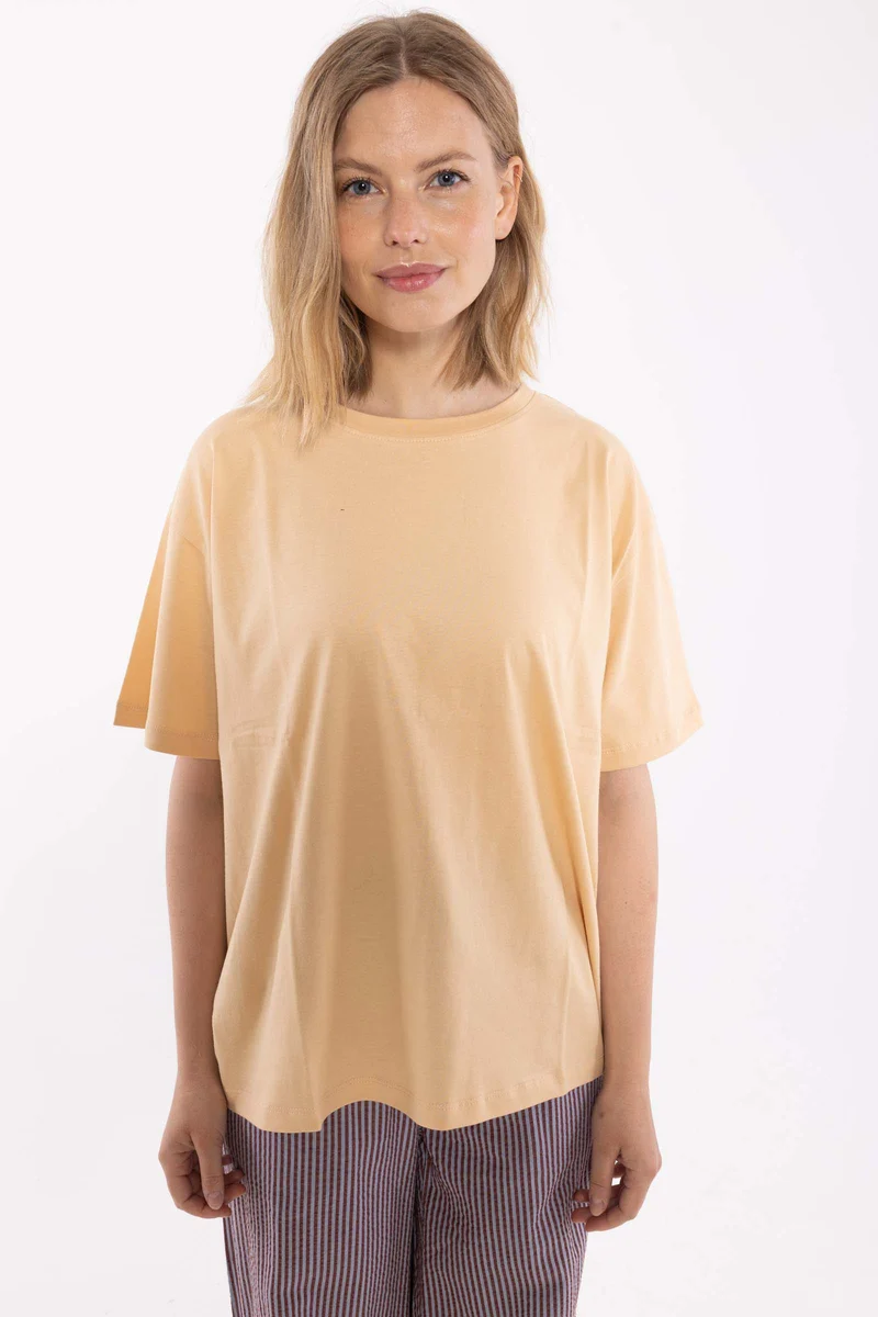 Danebasic Boxy Tee Nougat