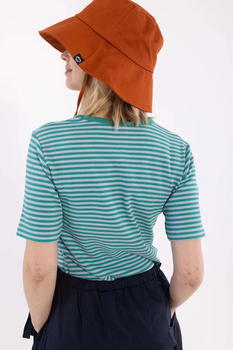 Danerolemodel Ribbing Tee Cold Sky/Teal Lake