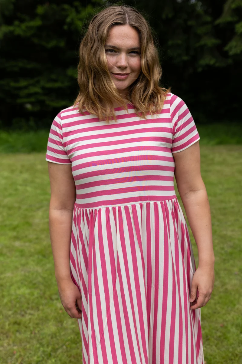 Danebasic Kroeyer Dress Soft Cherry/Light Beige