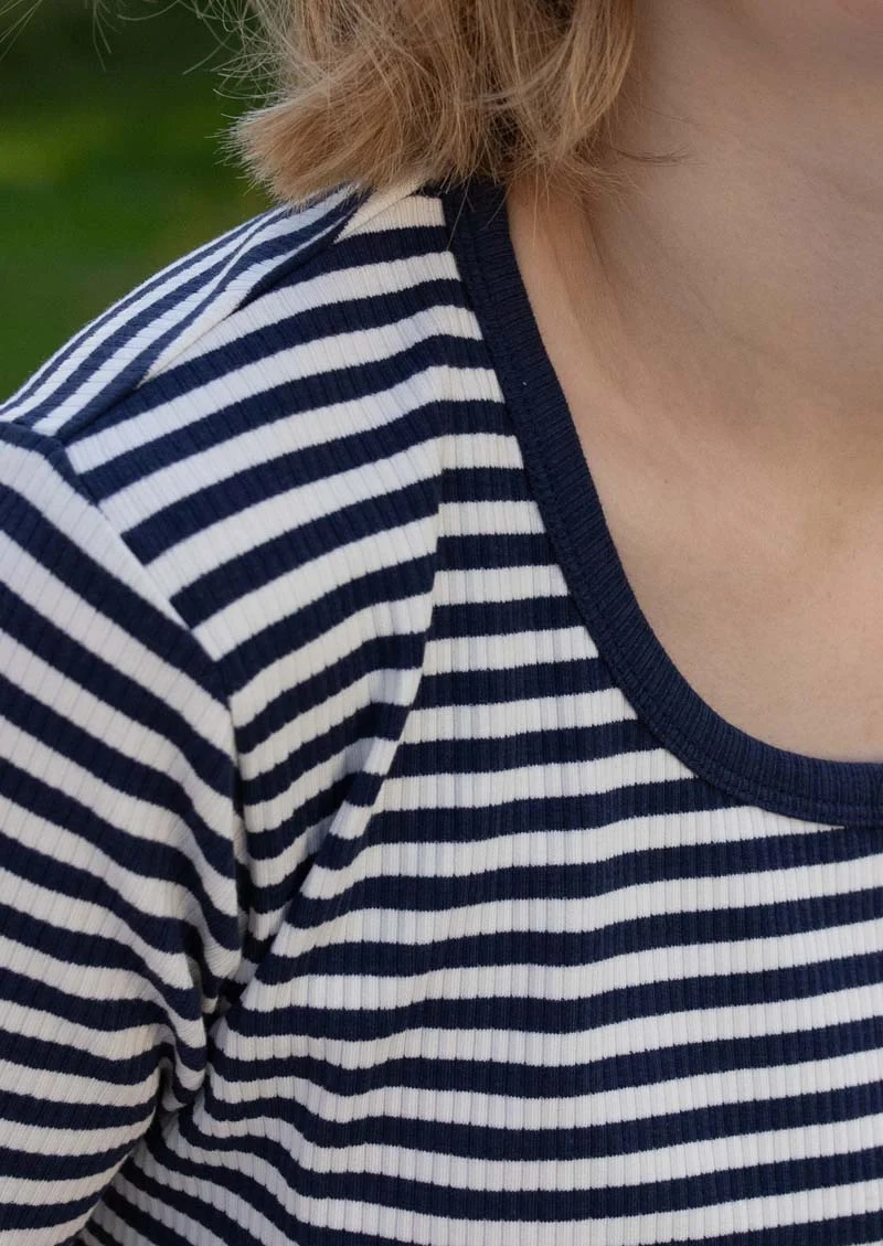 Danerolemodel Ribbing Tee Dk Navy/Chalk