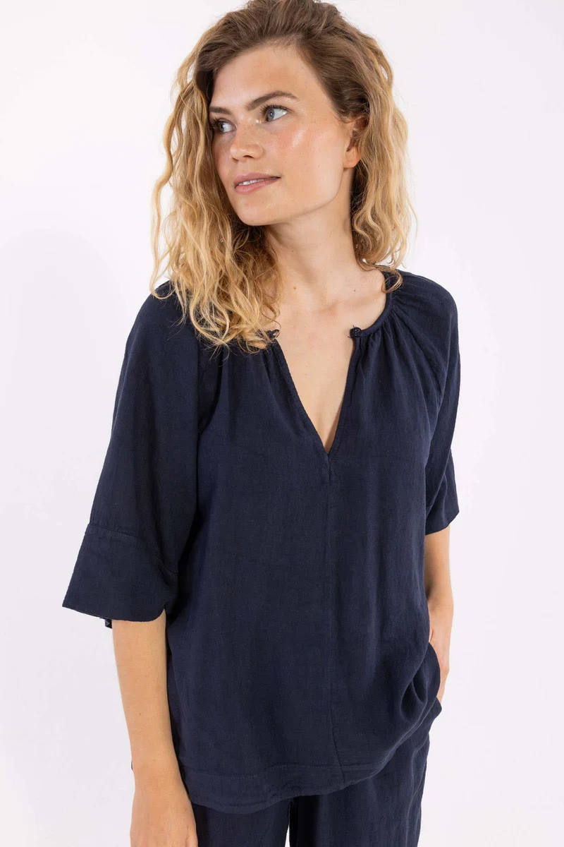 Daneshade Modal Linnen Top Dark Navy