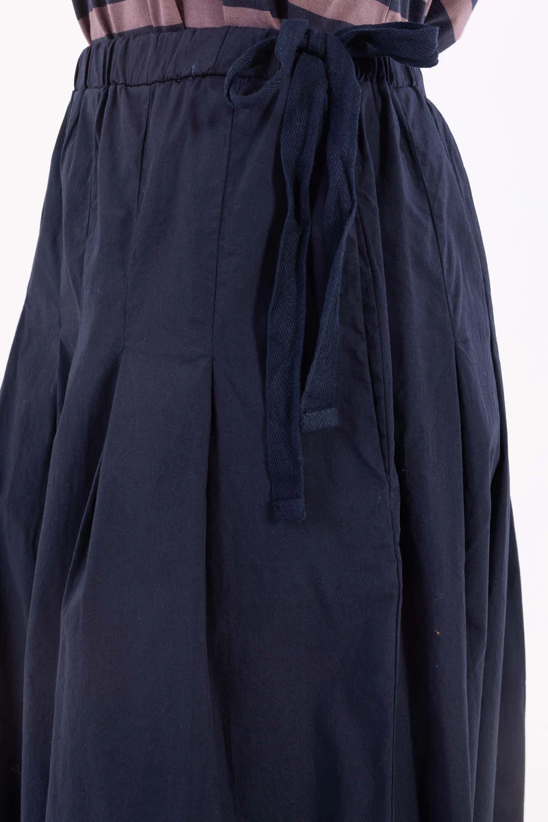 Daneminna Smooth Poplin Skirt Dark Navy