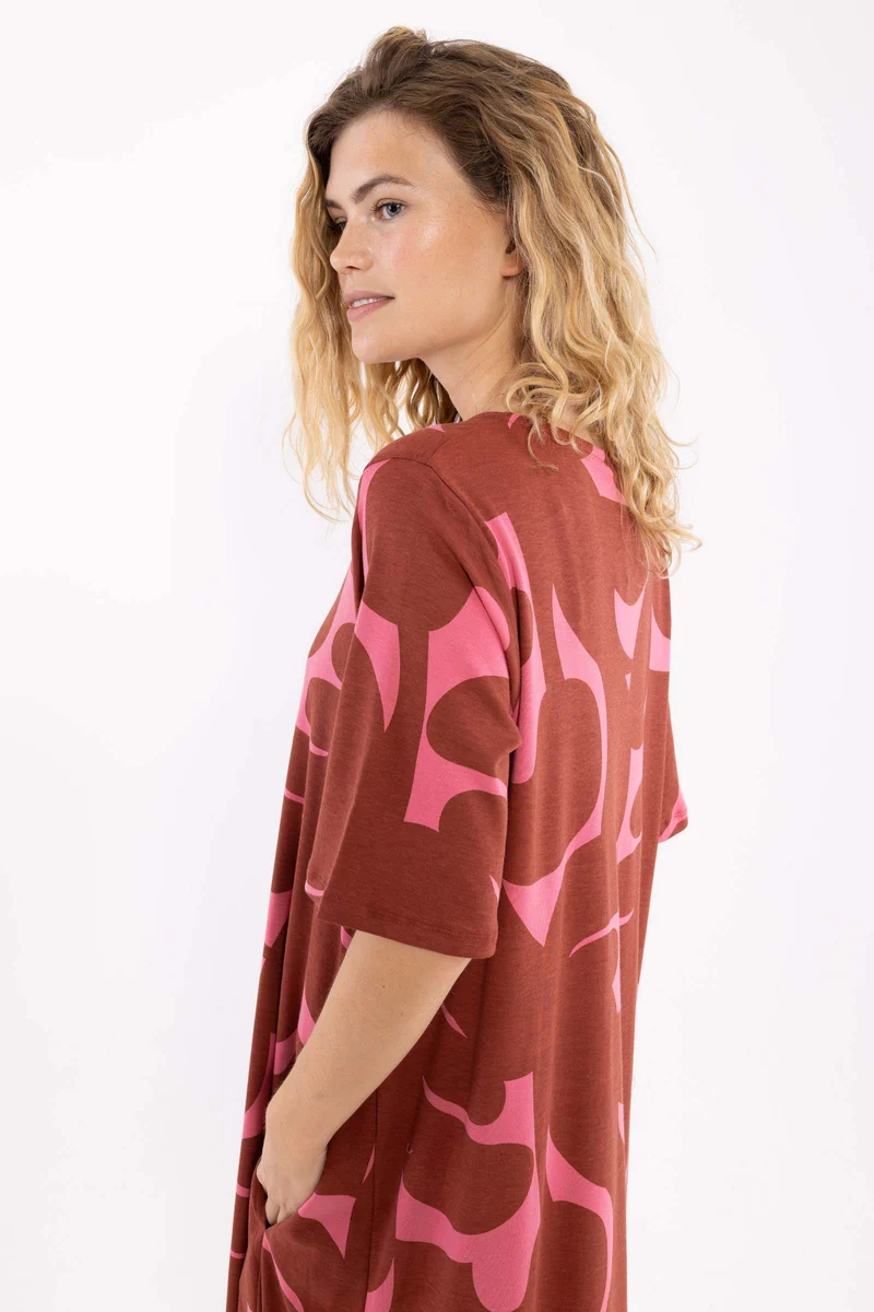 Danegladly Interlock Dress Chili/Soft Cherry TROPS