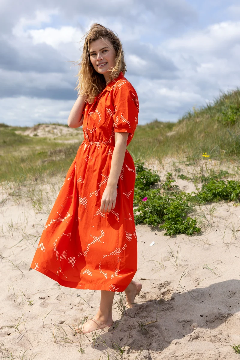 Daneguldhorn Smooth Poplin Dress Summer Red/Chalk TROPFUZZ
