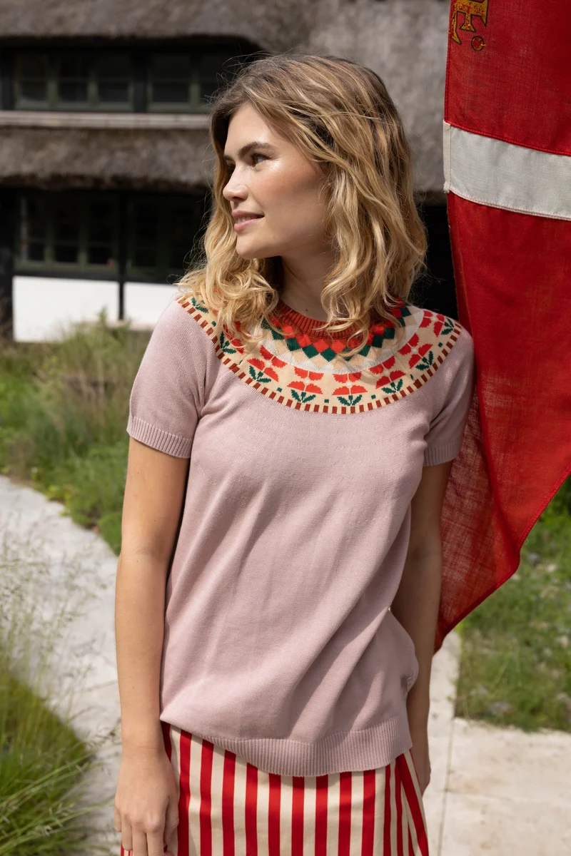 Daneglow Sweater Tee Quail