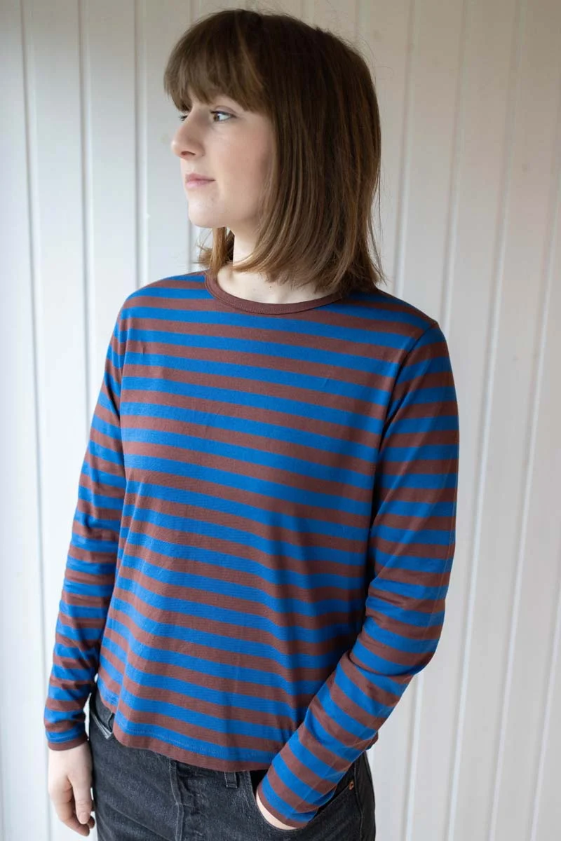 Danebasic Merry LS Tee Ocean Blue/Dk Merlot