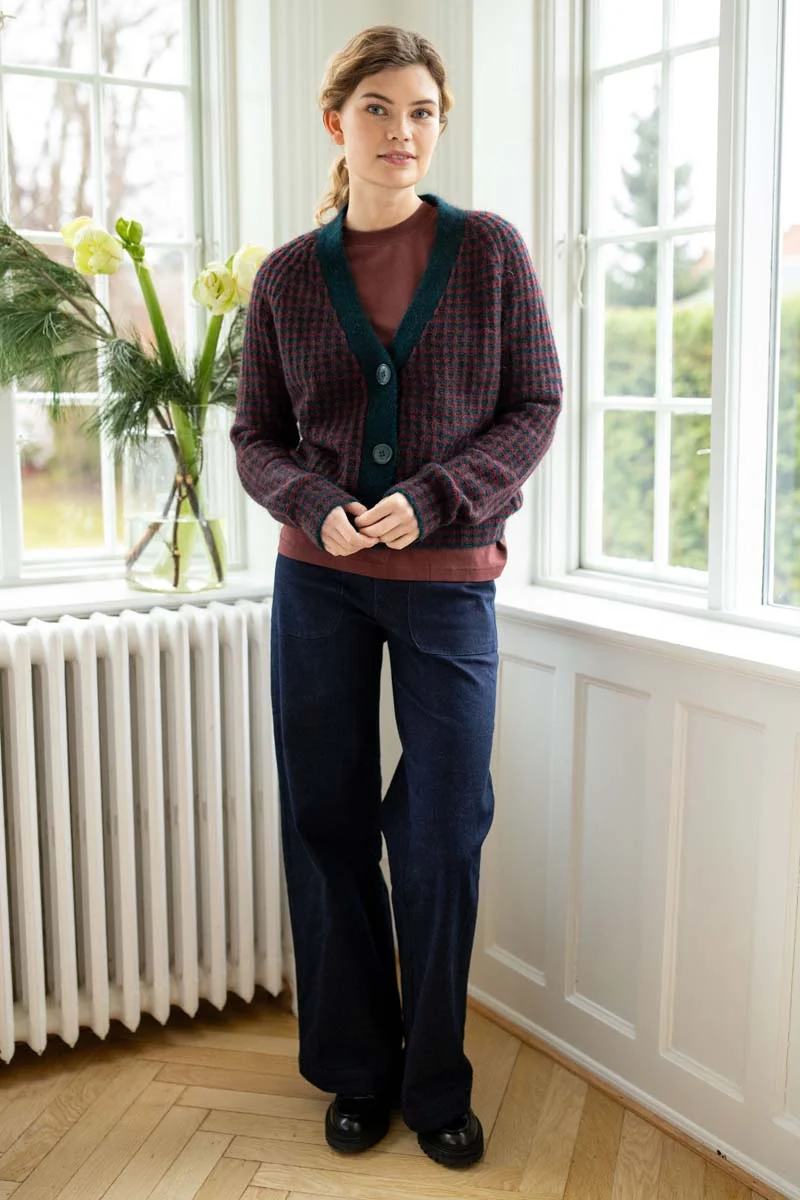 Danadorable Cardigan Dk Slate/Dk Merlot