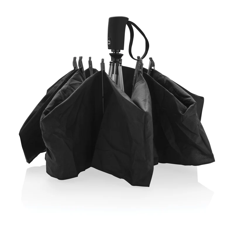 Swiss Peak AWARE™ 23" faltbarer umgekehrter Regenschirm