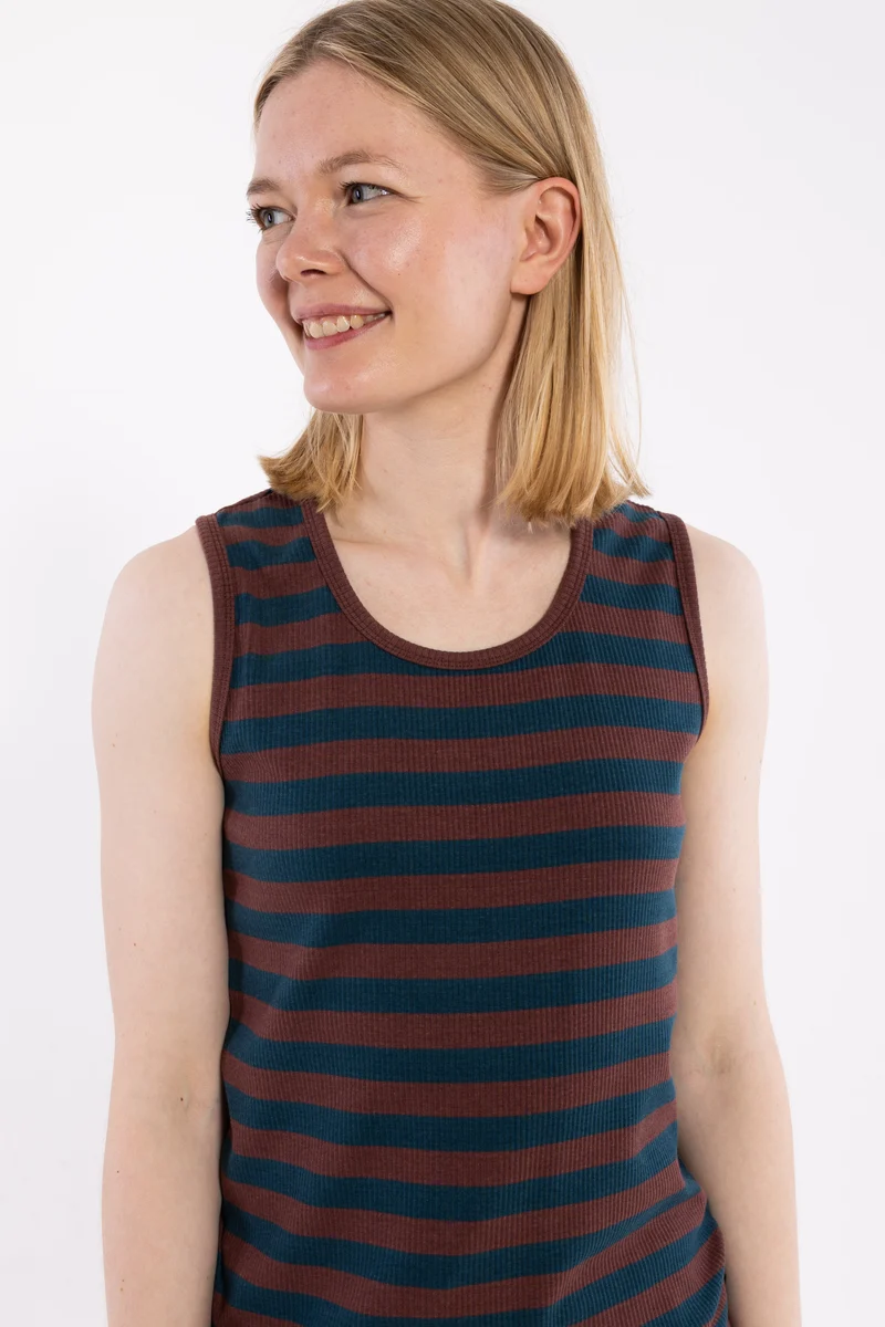 ESS - Danallinge Top Dk Merlot/Dk Slate
