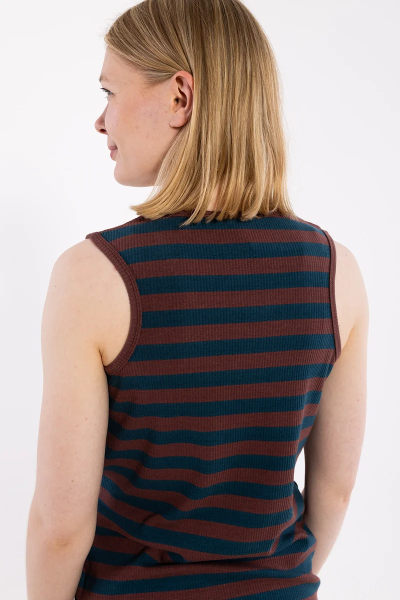 ESS - Danallinge Top Dk Merlot/Dk Slate