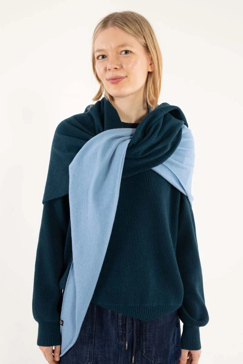Danefireplace Wool Shawl Lt Blue Grey/Dk Slate