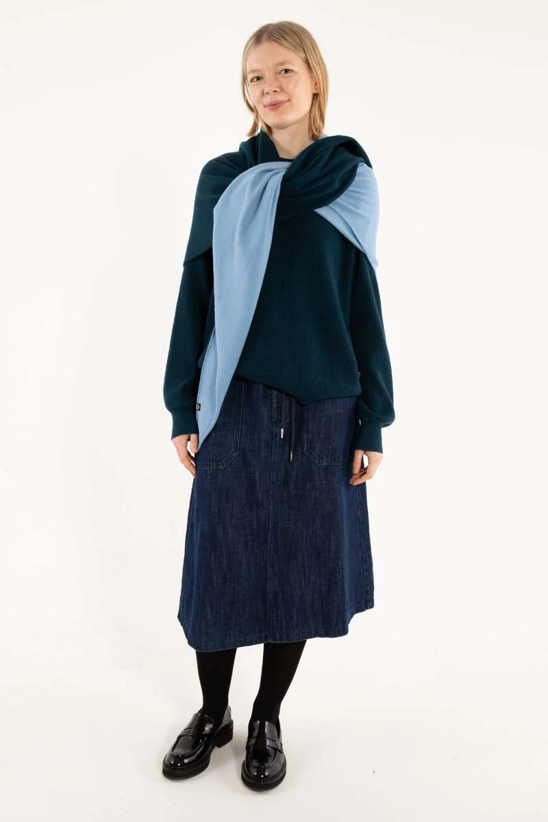 Danefireplace Wool Shawl Lt Blue Grey/Dk Slate