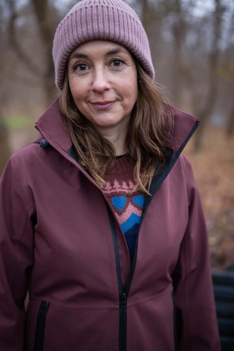 The Danedogwalker Raincoat Dk Merlot