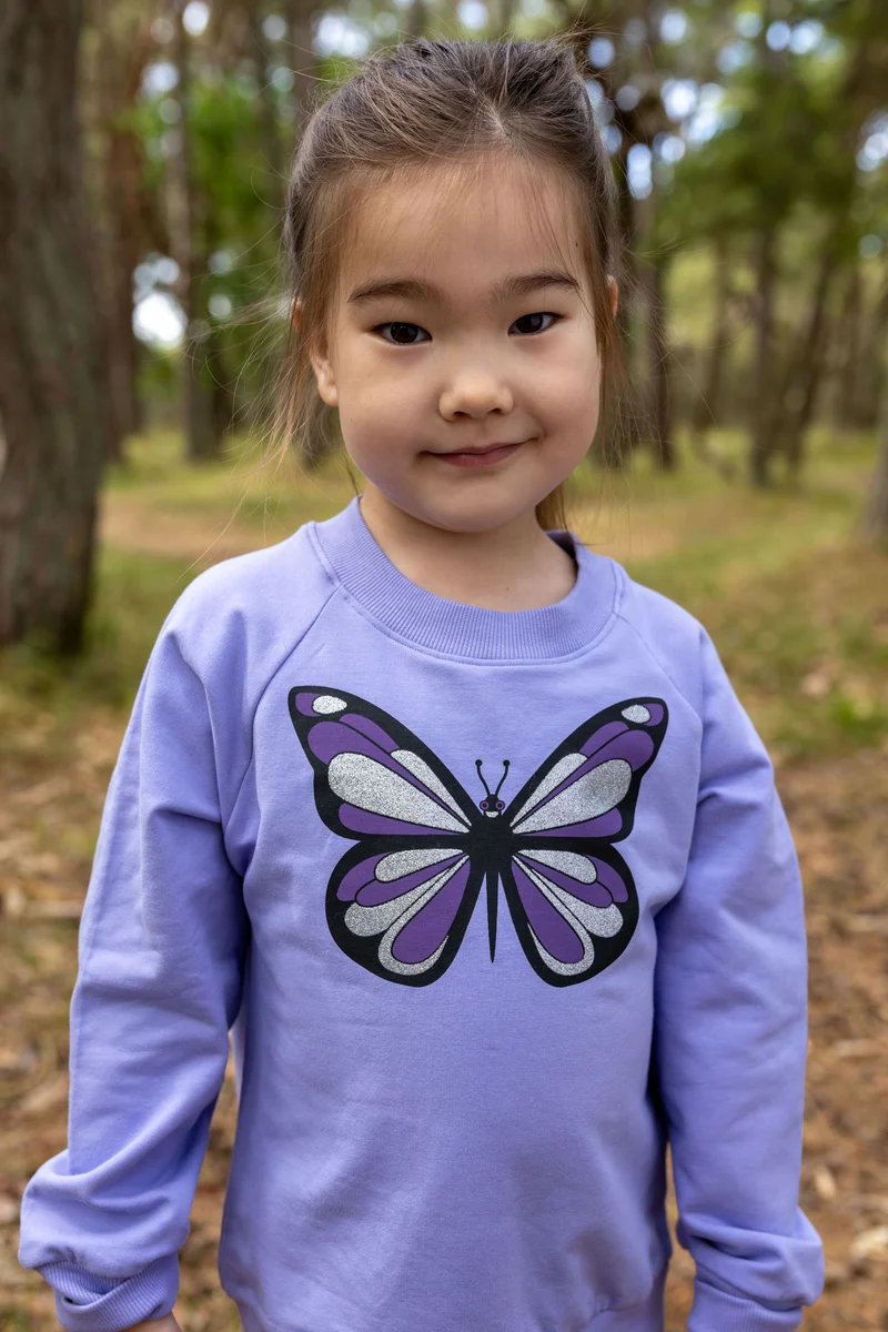 Dyrbellow Sweat Lila SOMMERFUGL
