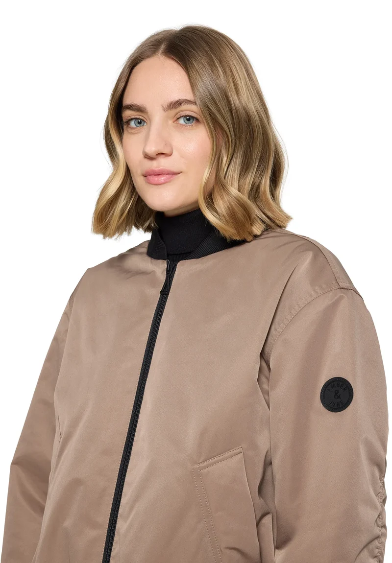 Winterjacke in Bomberjacken-Optik