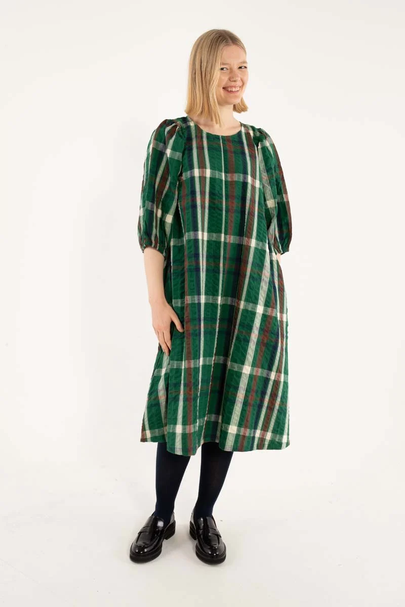Daniris Seersucker Dress Dk Pine CHECK