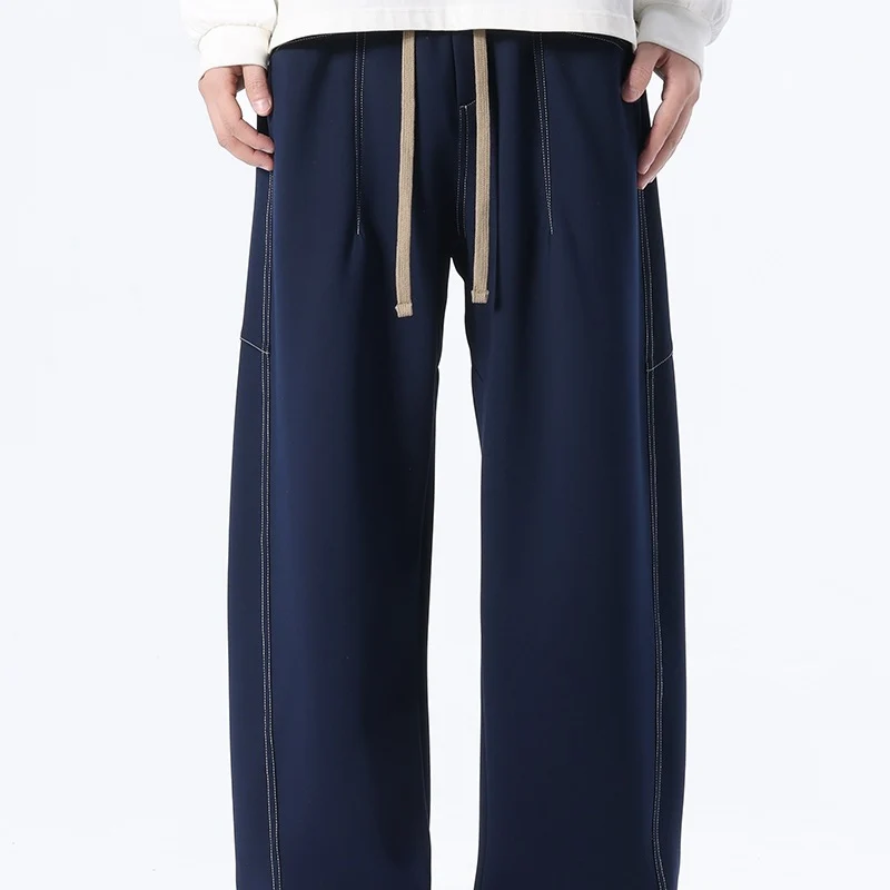 Herren Baggy-Jogginghose mit extra langem Kordelzug und Kontrast-Steppungen Drune