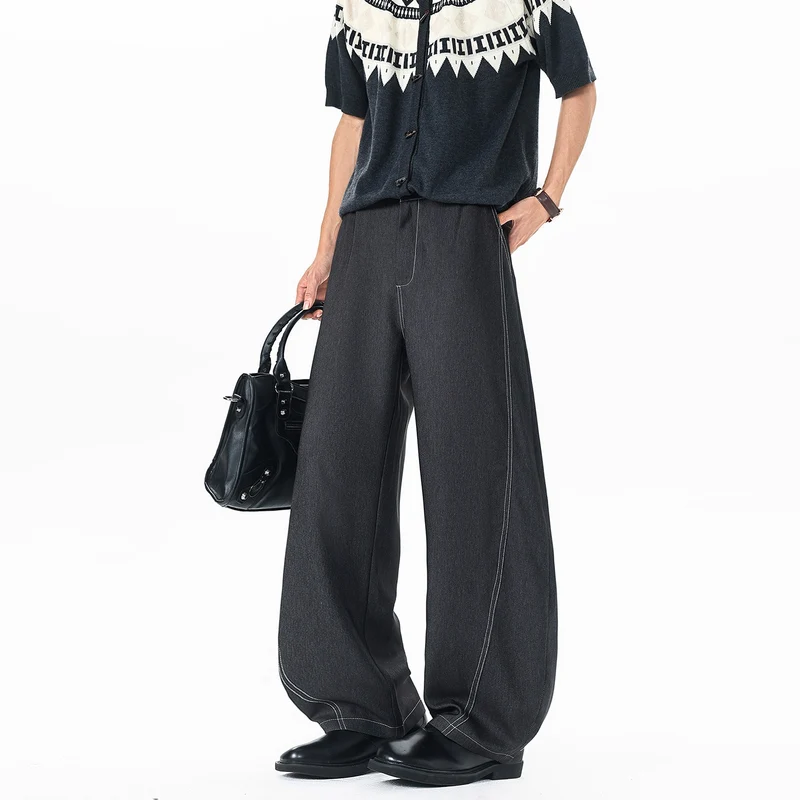 Herren Asymmetrische Zweilagen-Jeanshose mit einer Shorts- und einer Wide‑Leg‑Seite Drune