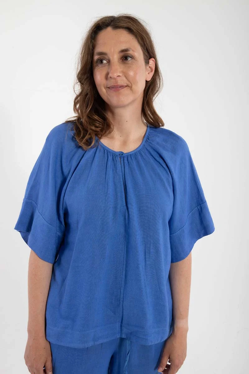 Daneshade Modal Linnen Top Cold Blue