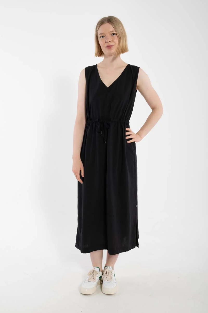 Danemimi Searsucker Dress Black