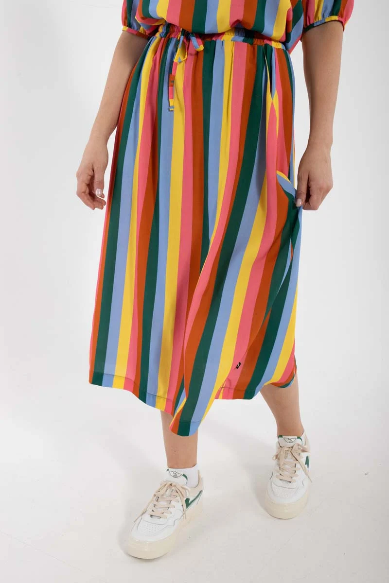 Danespresso Viscose Skirt Fruitful