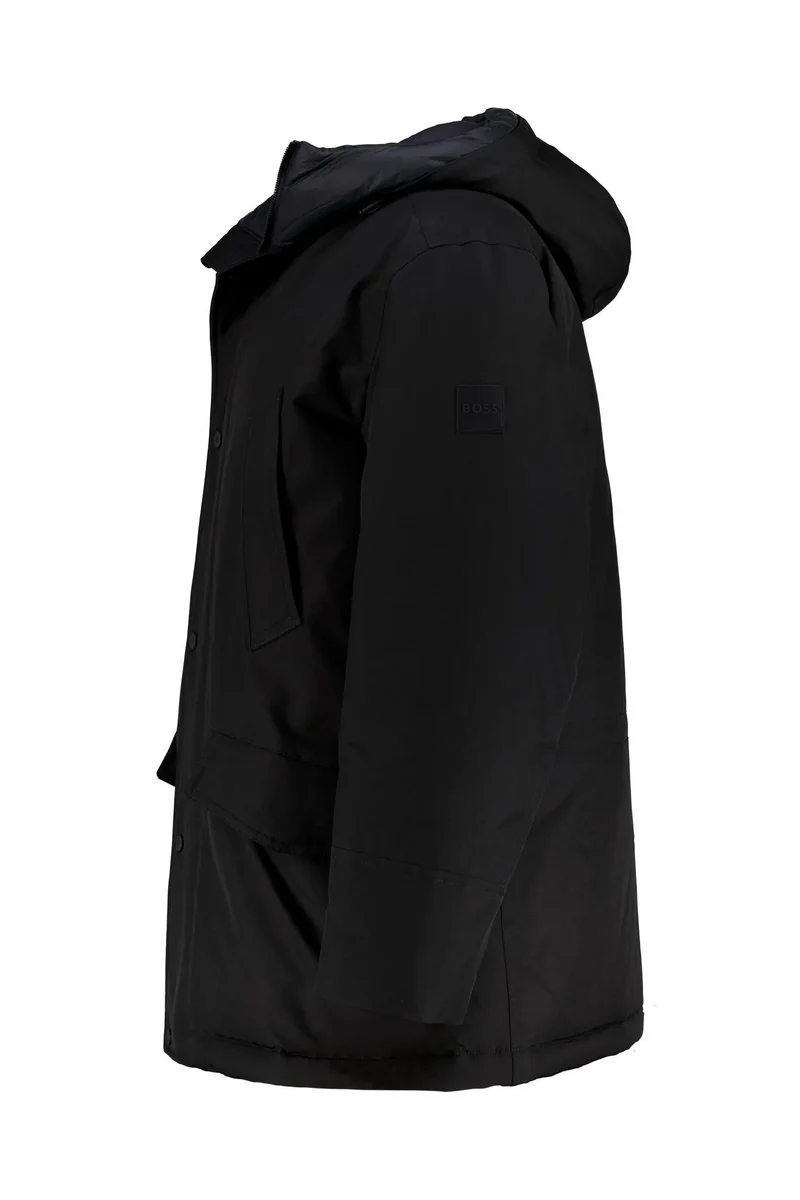 Winterjacke mit Kapuze
