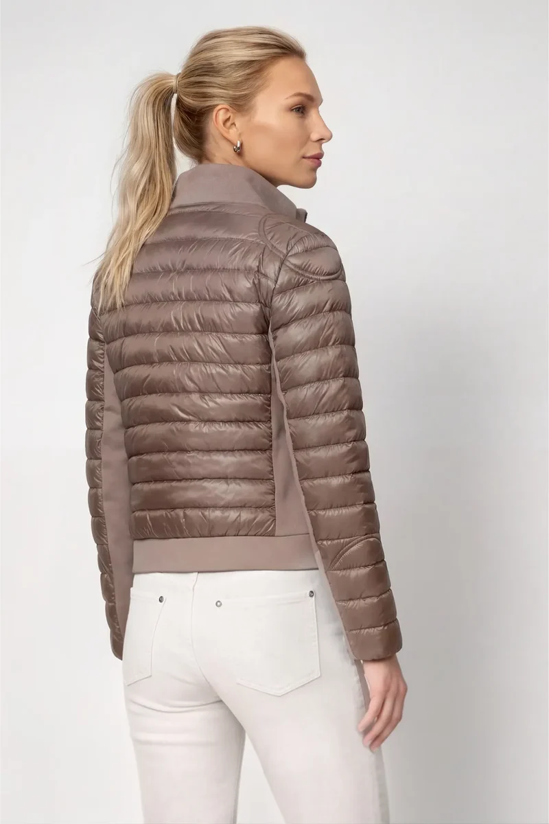 Steppjacke mit Stehkragen