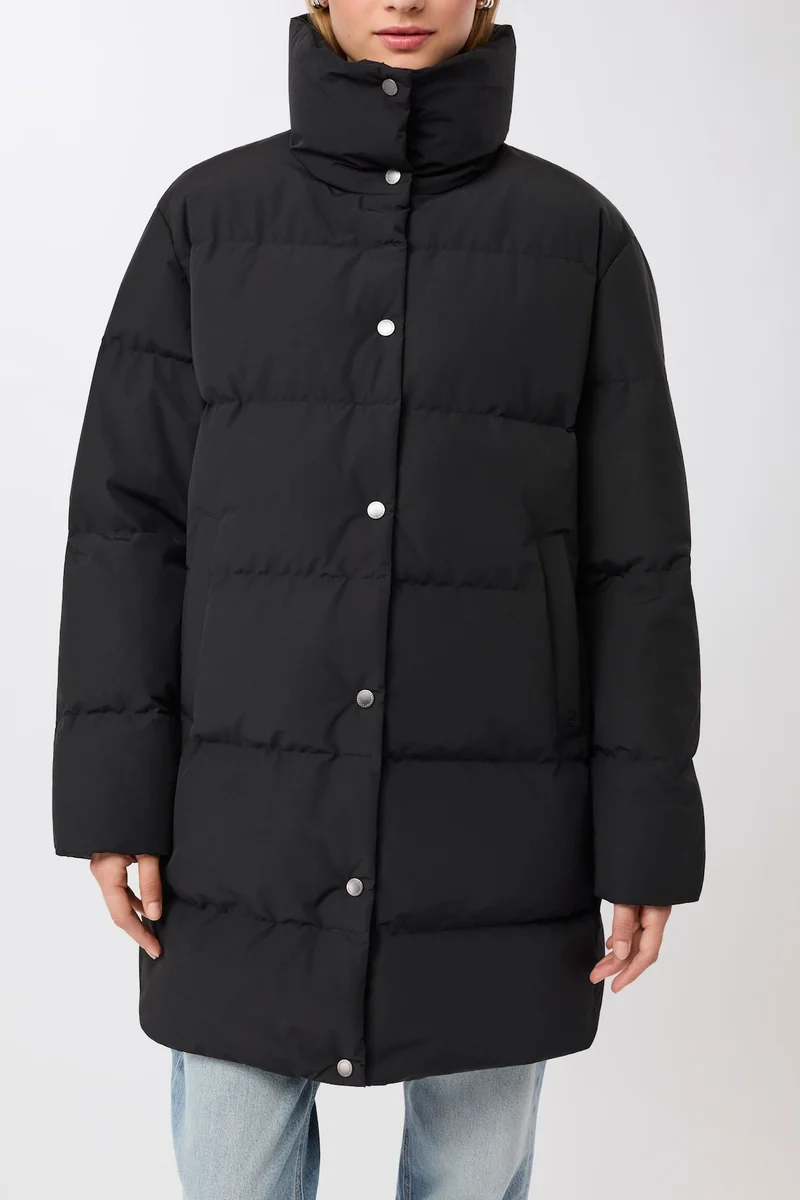 Jacke mit Stehkragen aus Eco Daune (Black)