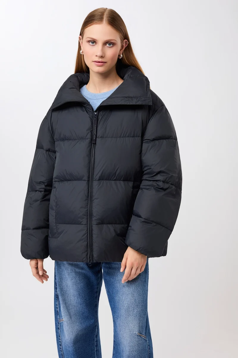 Steppjacke mit Kragen und abnehmbarer Kapuze (Midnight)