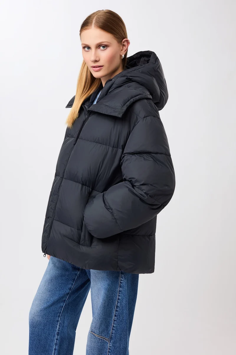 Steppjacke mit Kragen und abnehmbarer Kapuze (Midnight)