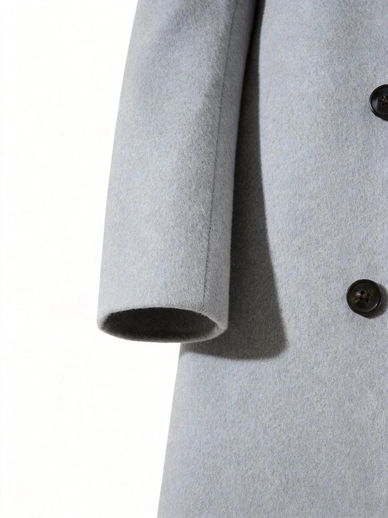 Robert | Timeless and Sophisticated Trench Coat
