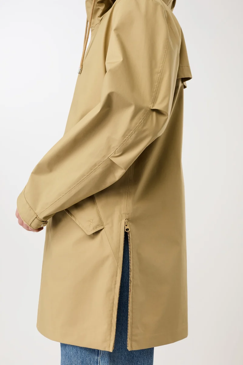 Regenparka mit seitlichen Reißverschlüssen am Saum (Breeze)