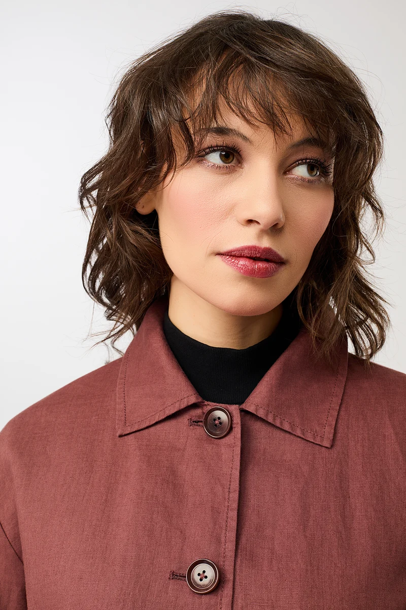 Schlichte Jacke aus Leinen (Rubywood)