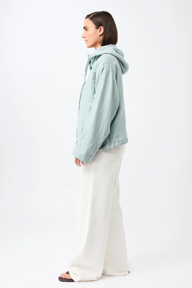 Lockere Jacke mit Kordelzug in Kapuze (Flow)