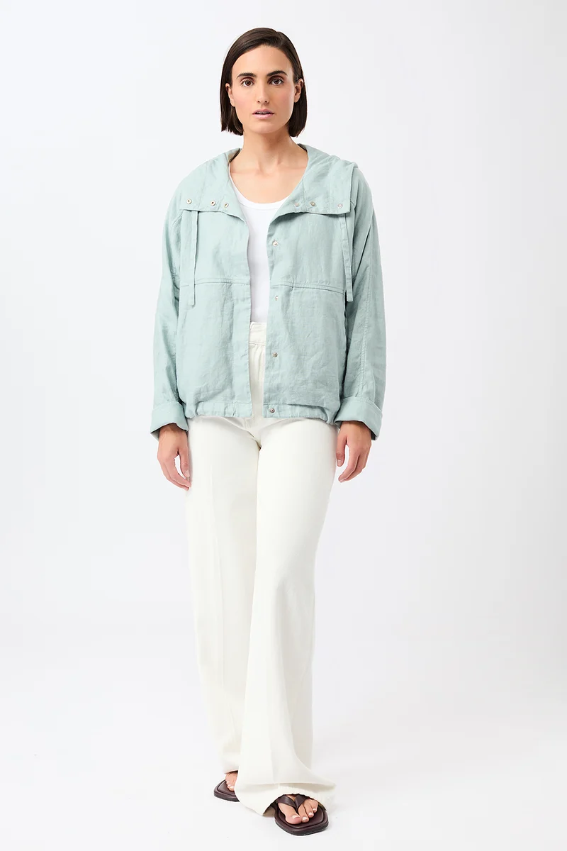 Lockere Jacke mit Kordelzug in Kapuze (Flow)